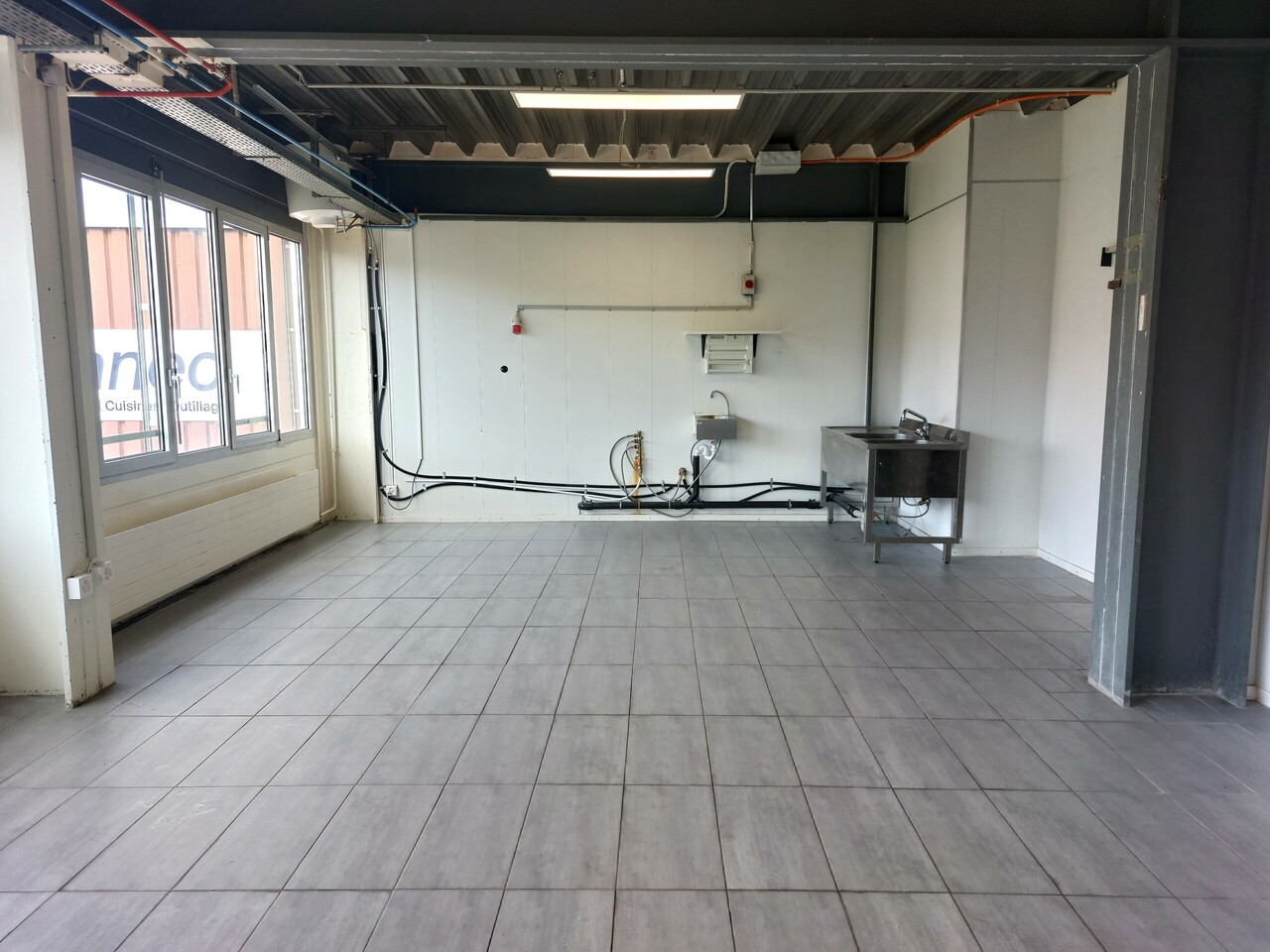 79m² commerciale