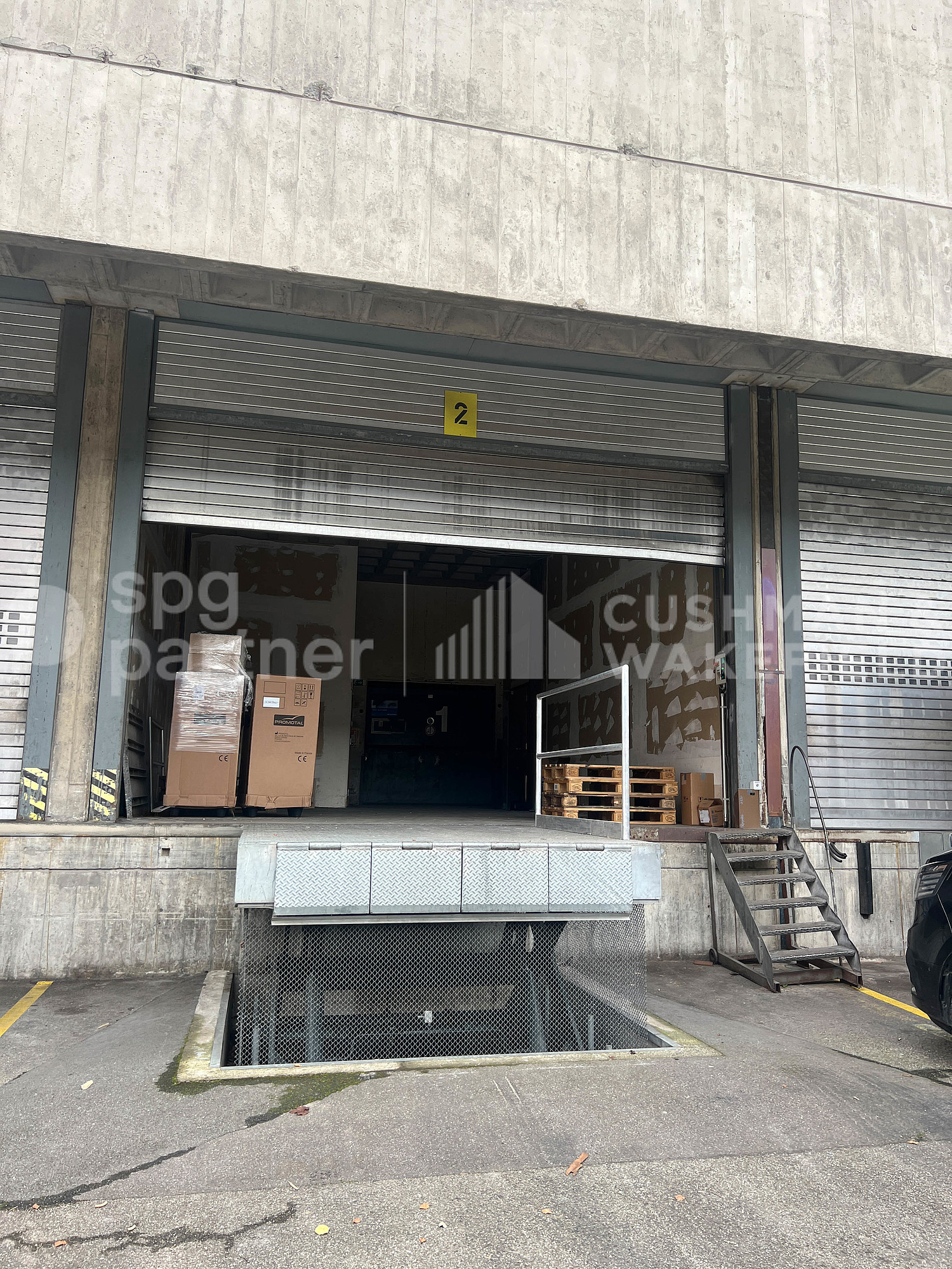 1500m² storage room, photo 8 of 10