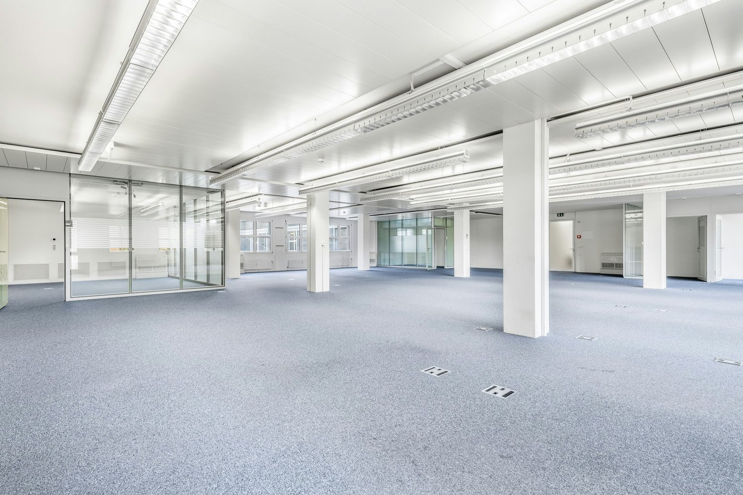 350m² bureau