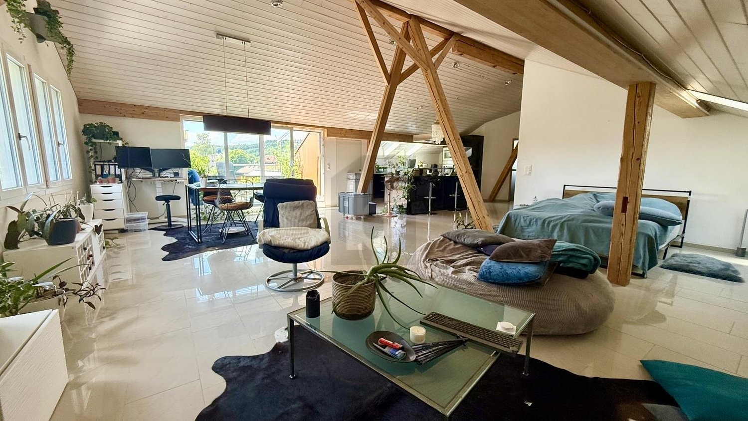 2 ½ rooms roof flat, Foto 1 von 4