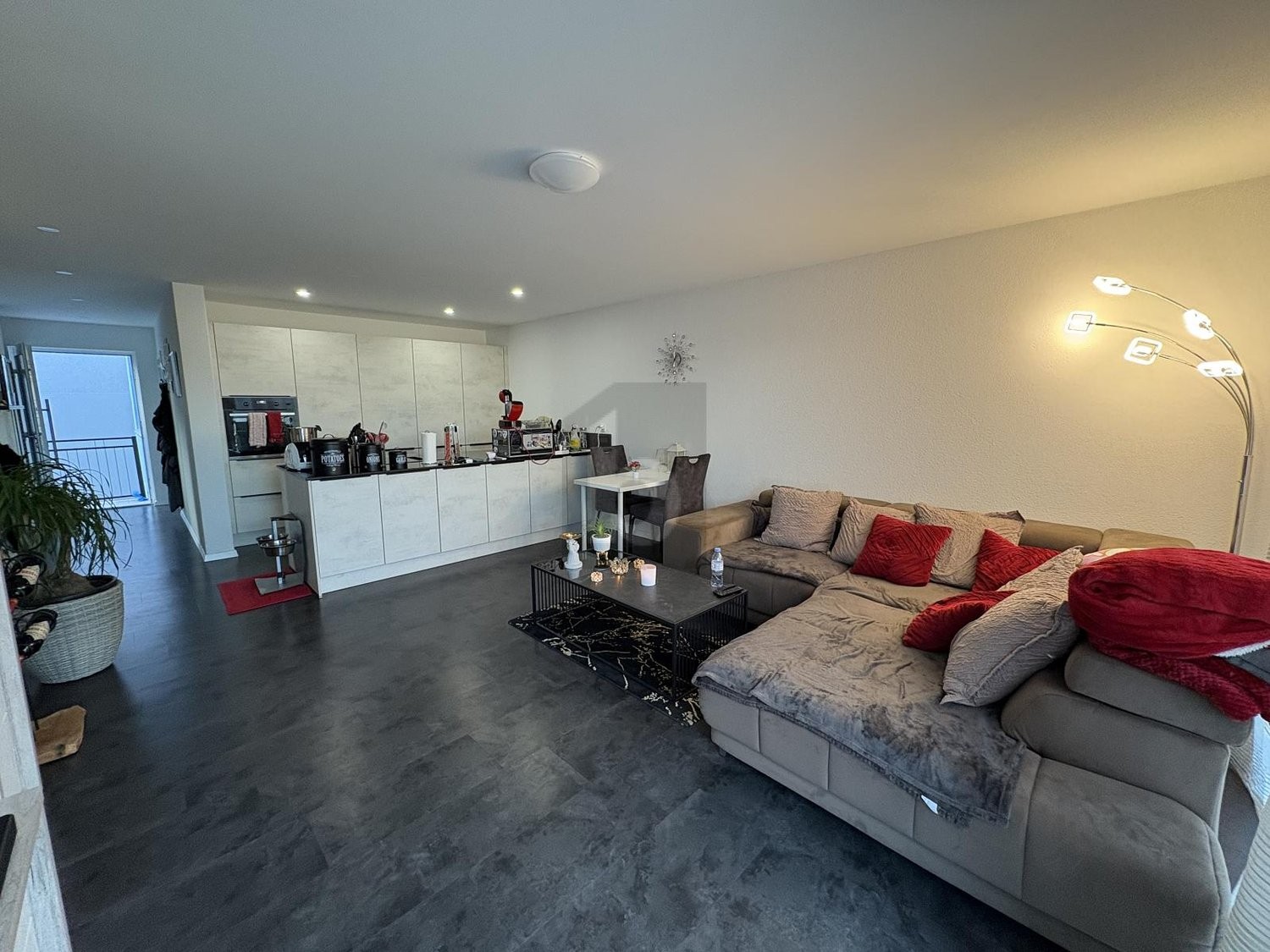 10 rooms multi family house