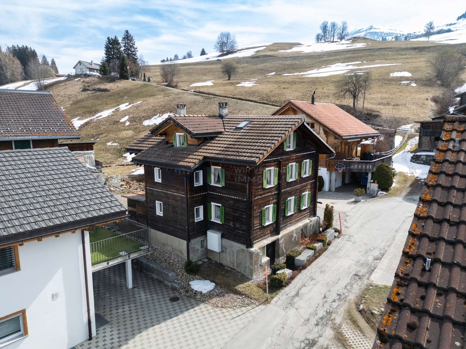 maison multifamiliale de 9 pièces, photo 4 sur 10