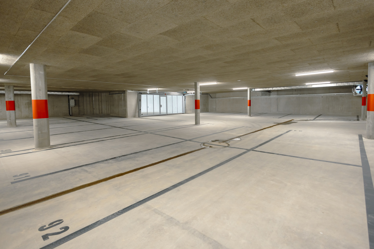 604m² commercial, photo 8 of 10