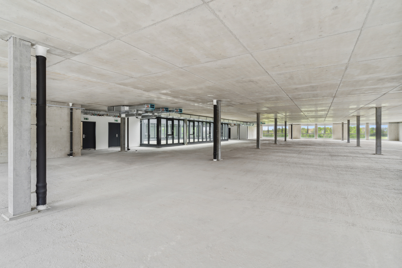 604m² commercial, photo 4 of 10