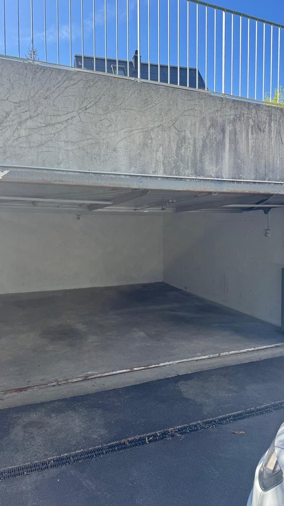 Underground slot