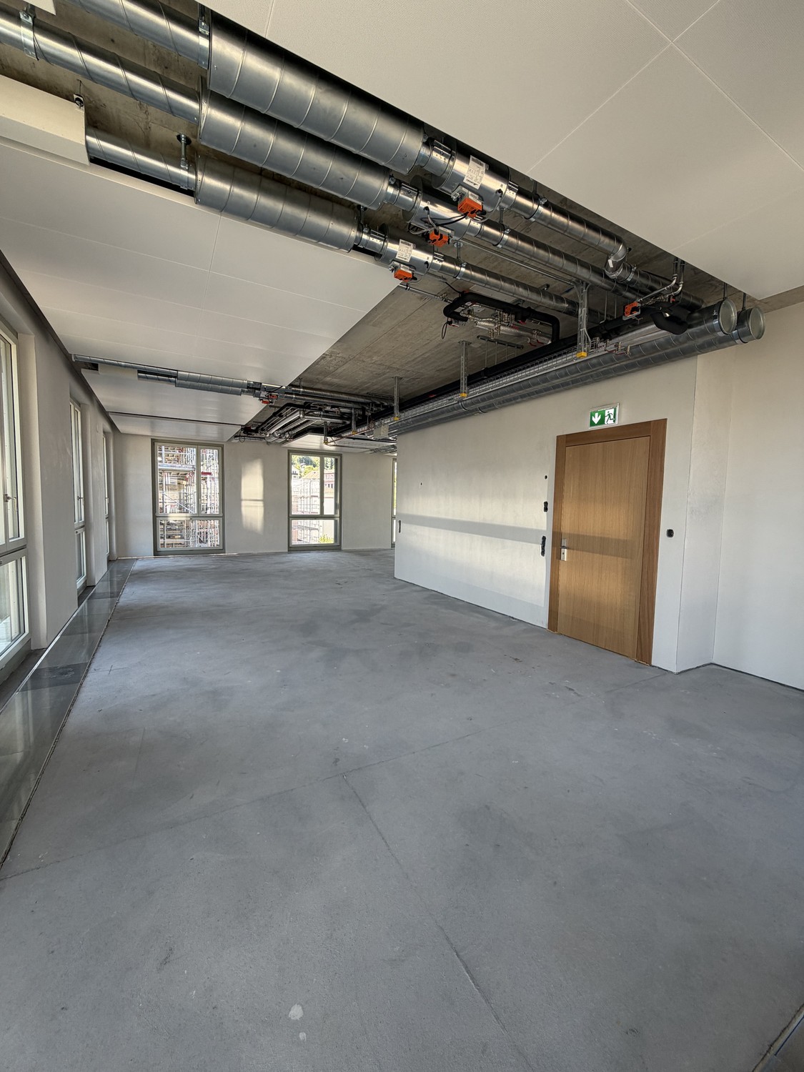 172m² office, photo 5 of 10