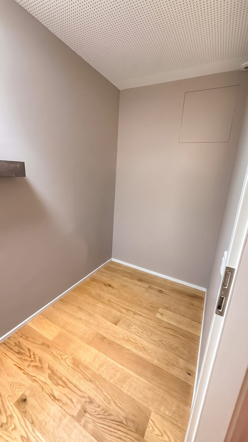 111m² commercial, photo 7 of 8