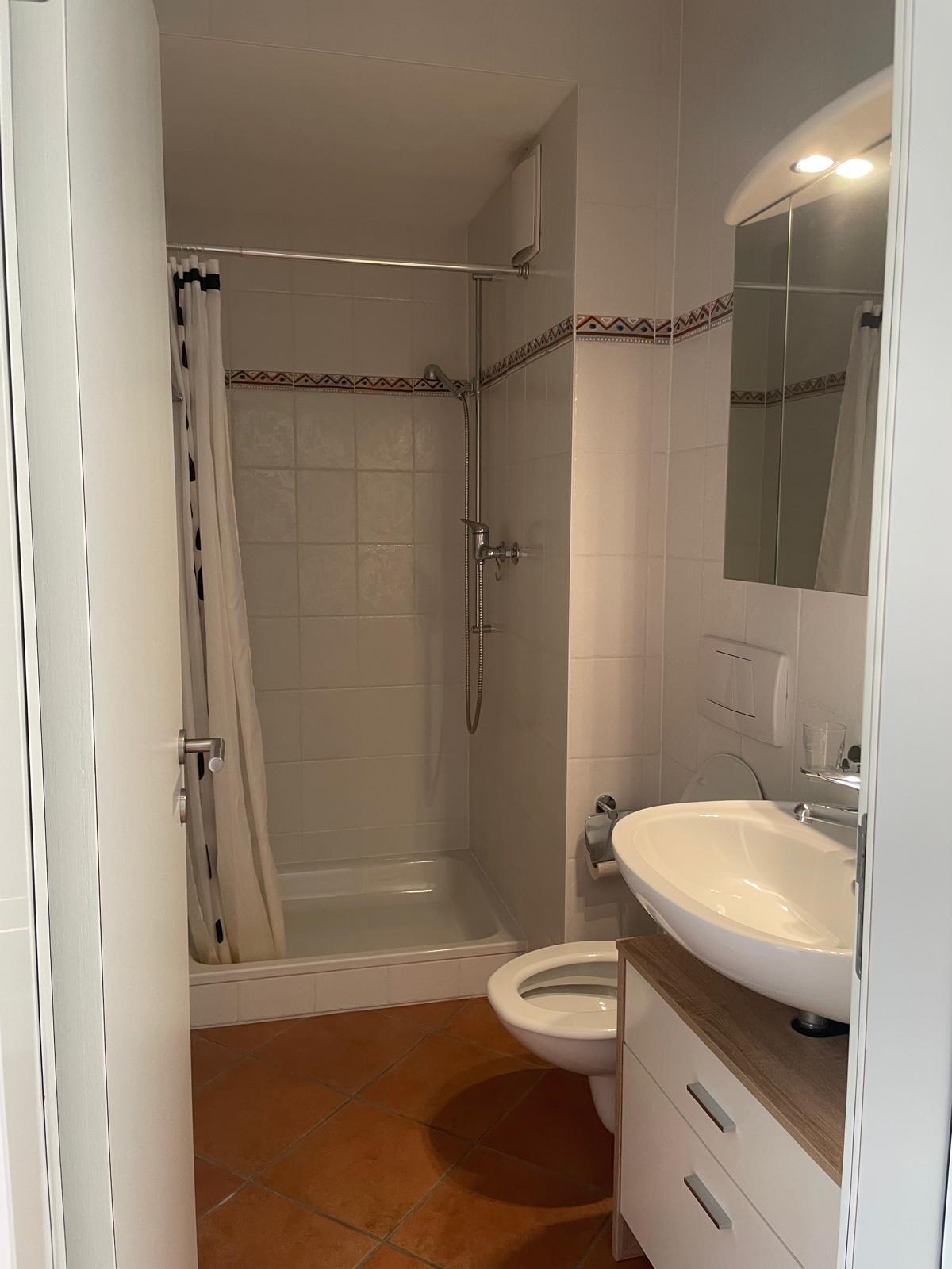 1 room apartment, photo 1 of 10