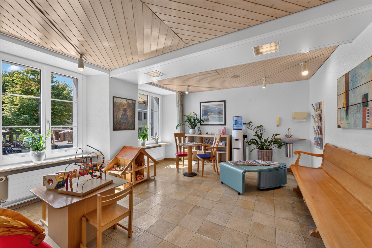 147m² commercial, photo 4 of 4