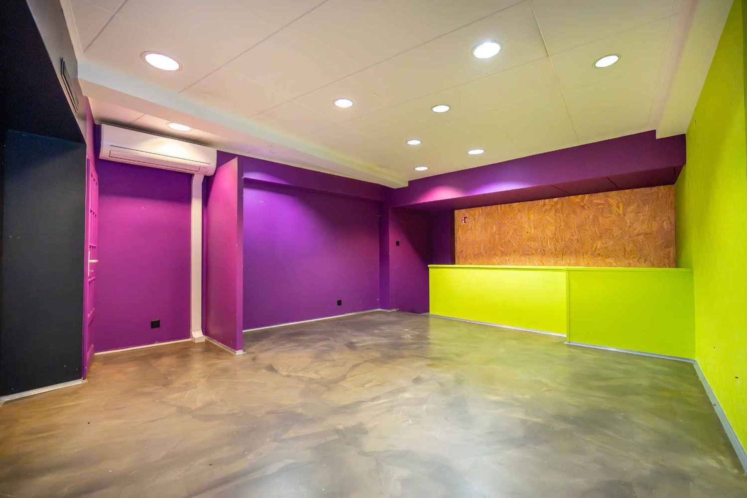 190m² arcade, photo 6 of 9