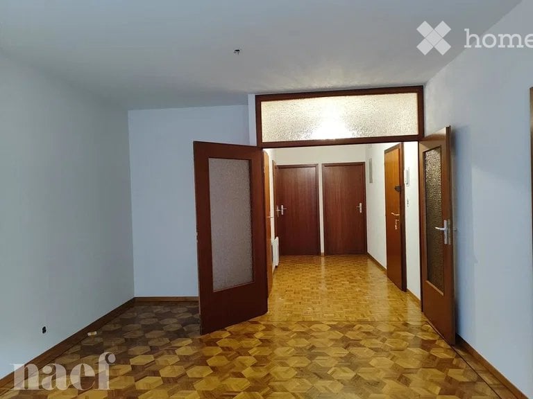 4 rooms apartment, photo 1 of 5