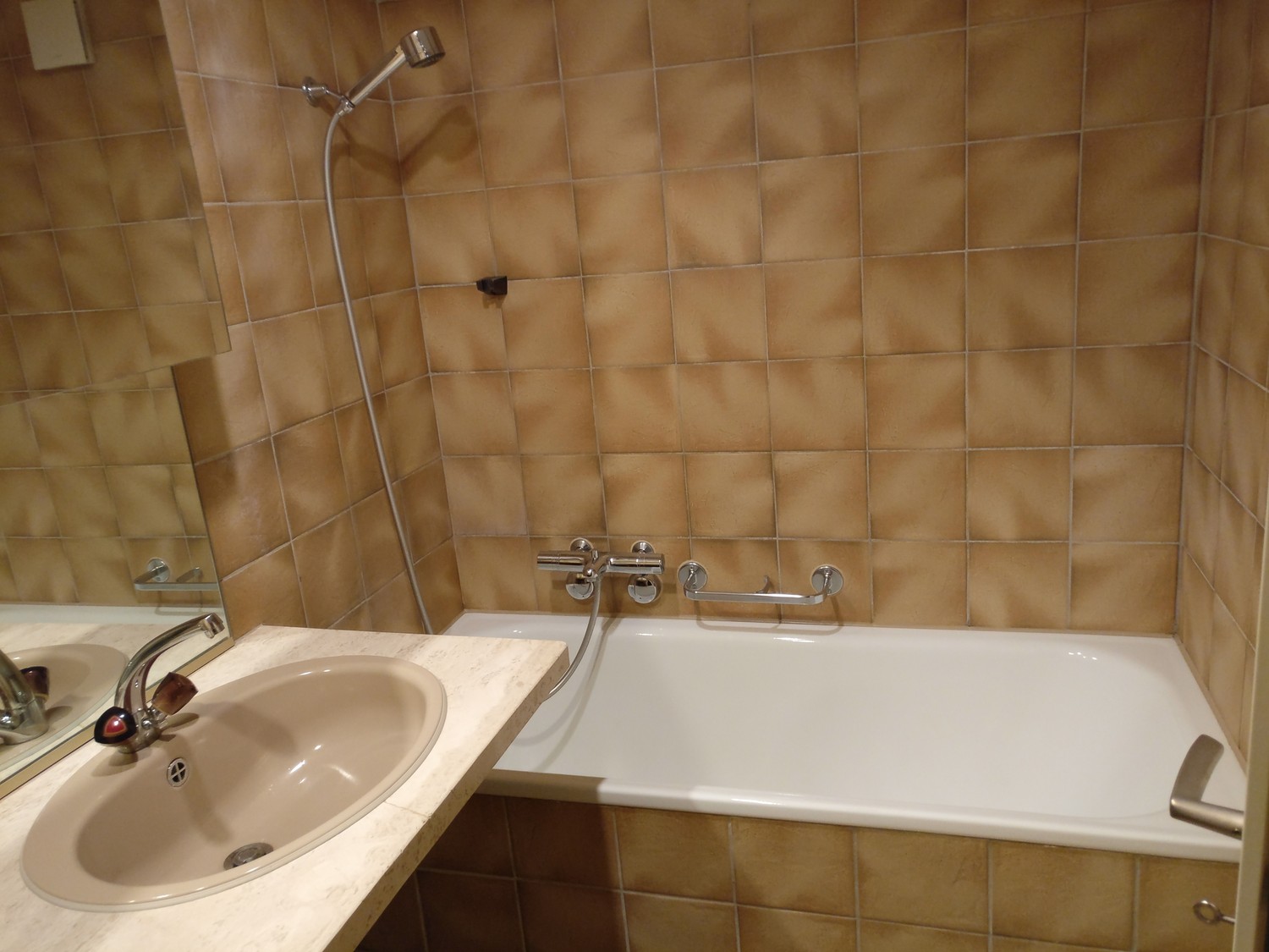 Room in a shared flat, photo 6 of 9