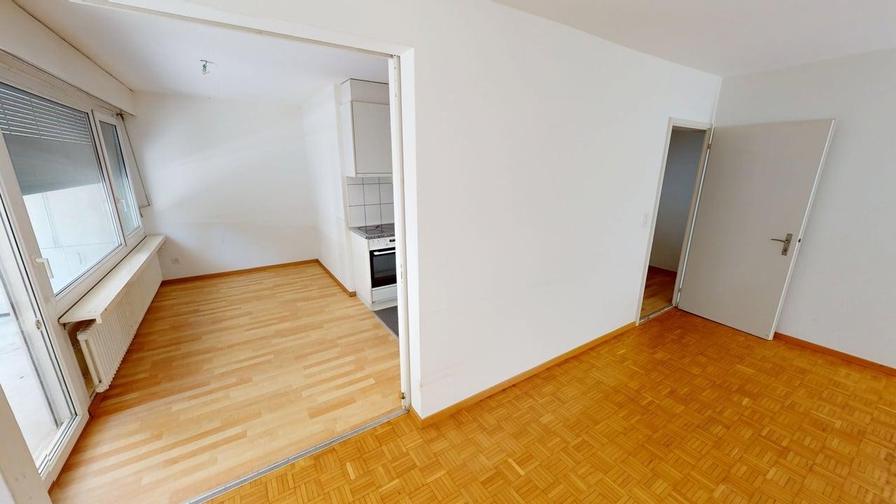 4 rooms apartment, photo 3 of 10
