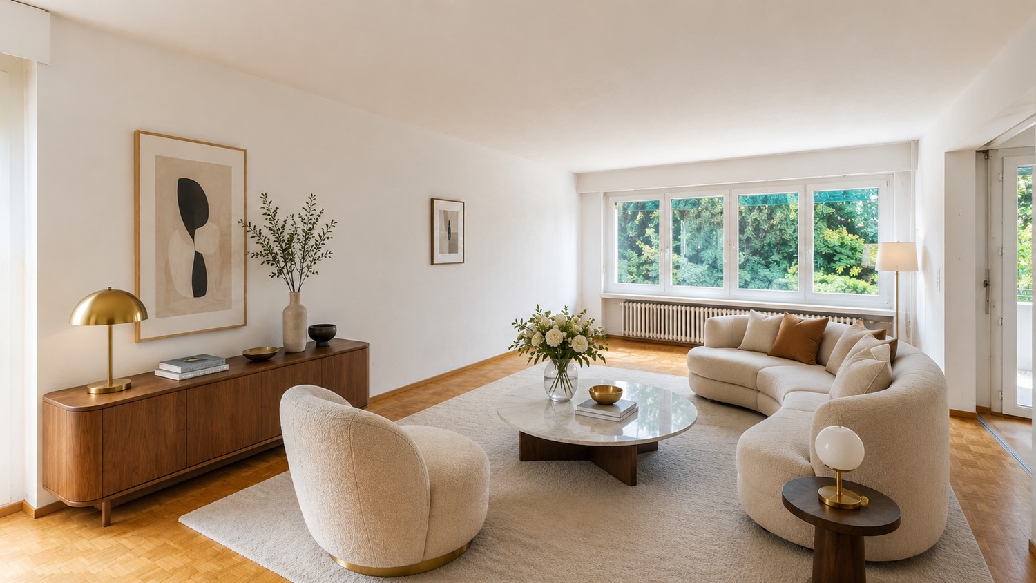 4 rooms apartment, photo 1 of 10