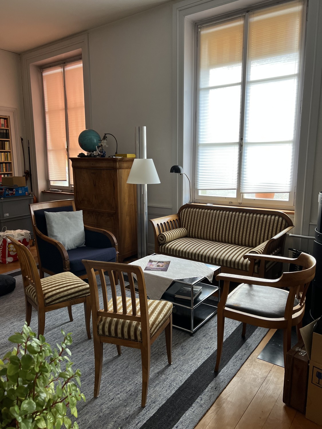 4 rooms apartment, photo 1 of 10