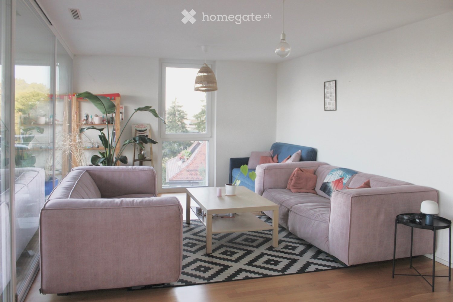 4 rooms apartment, photo 2 of 5