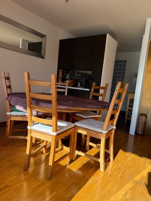 1 room single room