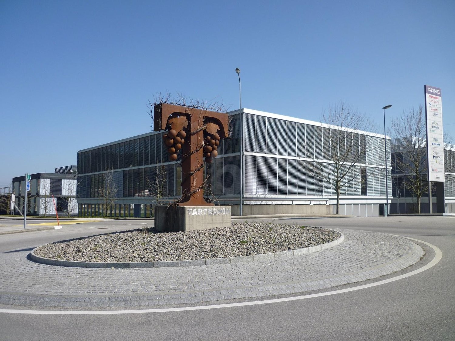 13m² office, photo 2 of 4