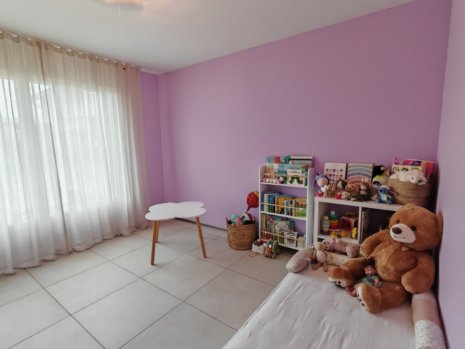5 rooms apartment