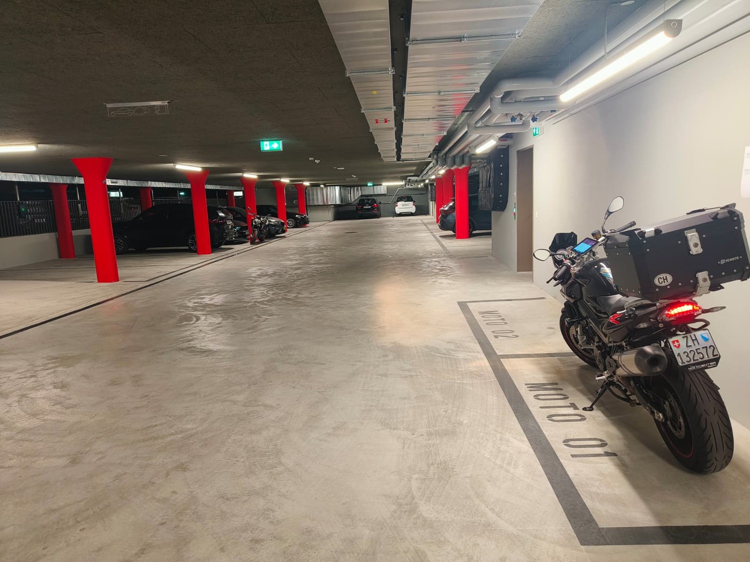 Underground slot, photo 3 of 3