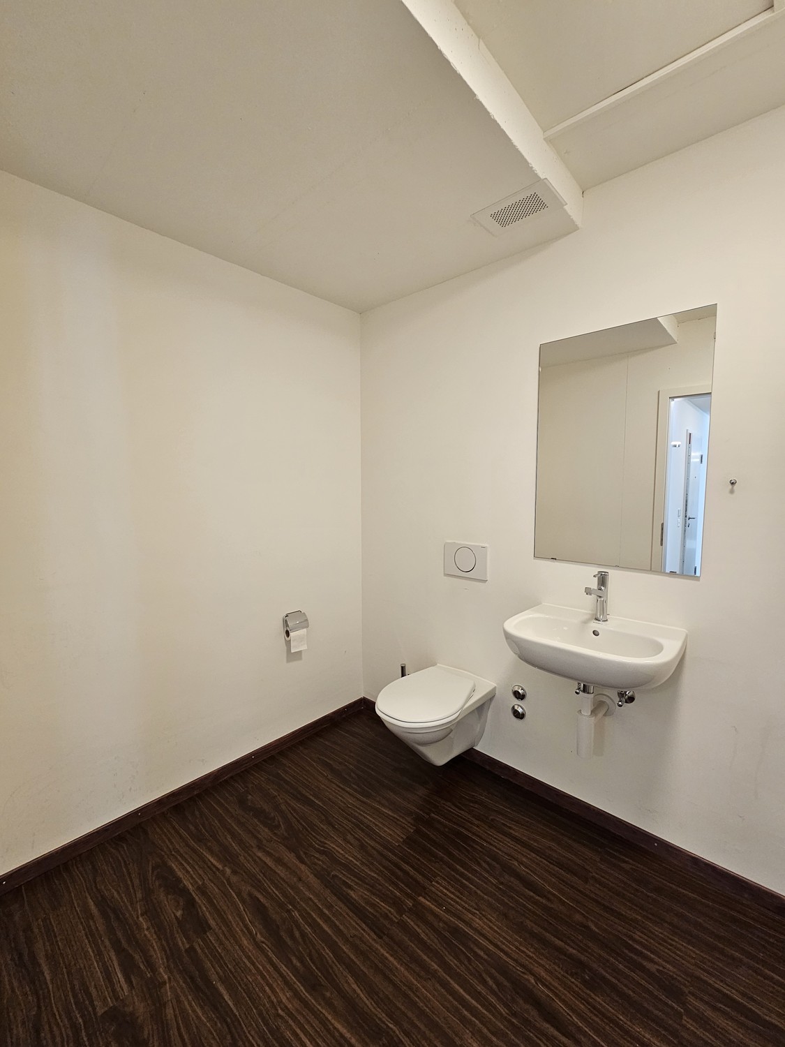 86m² commerciale