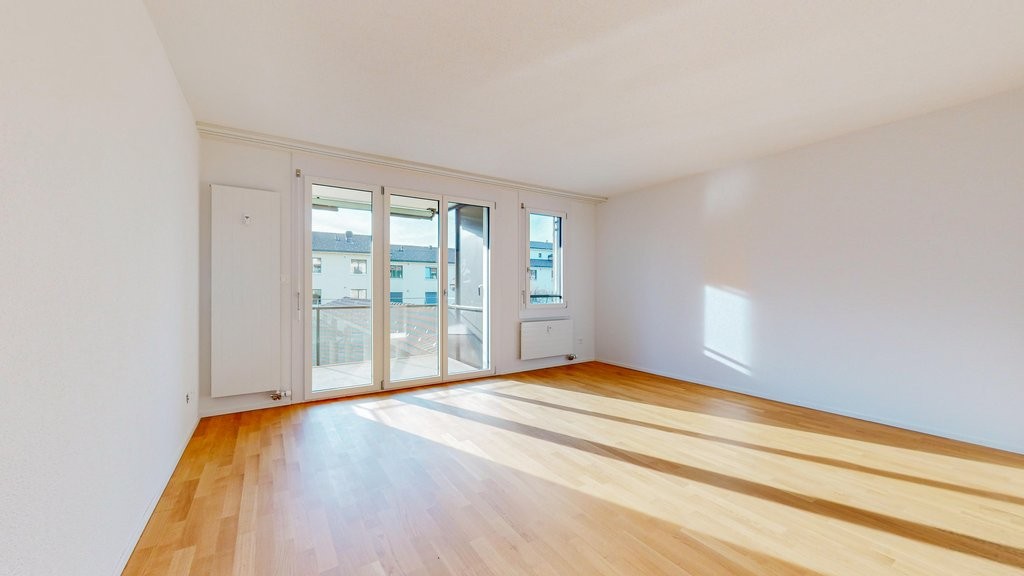 4 rooms apartment, photo 2 of 9
