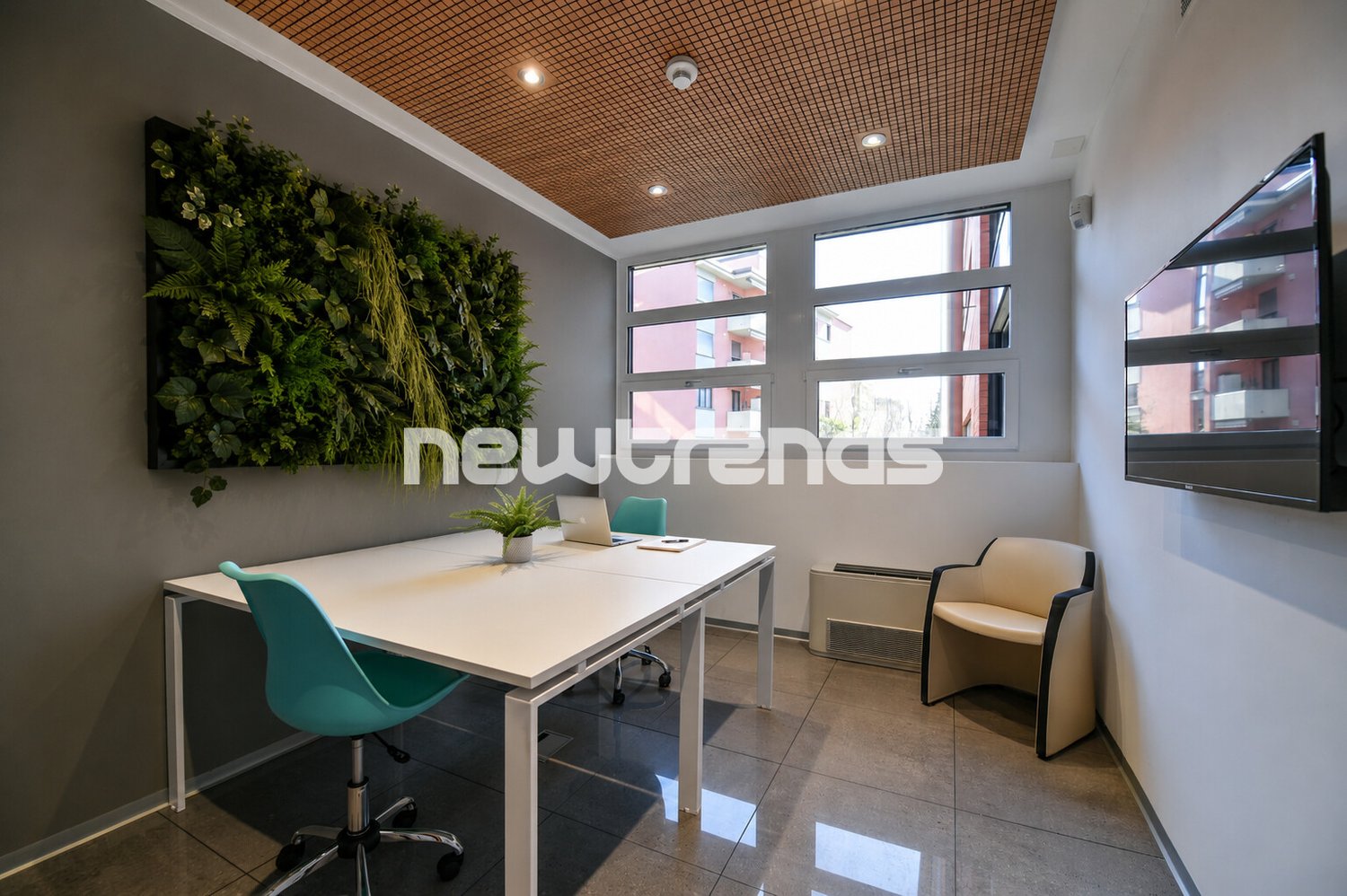 Office, photo 1 of 6