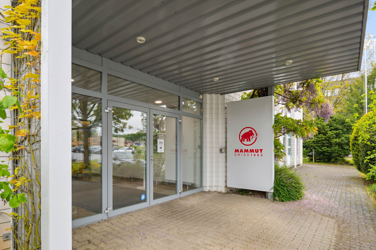 1260m² commercial