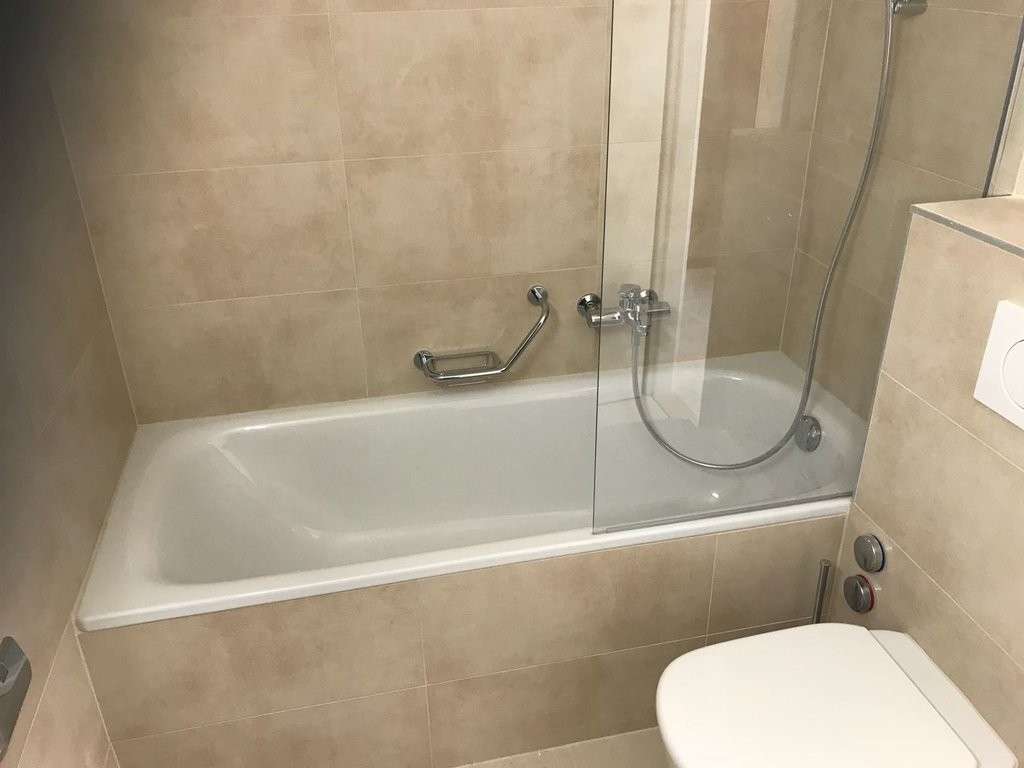 1 room furnished flat, photo 2 of 4