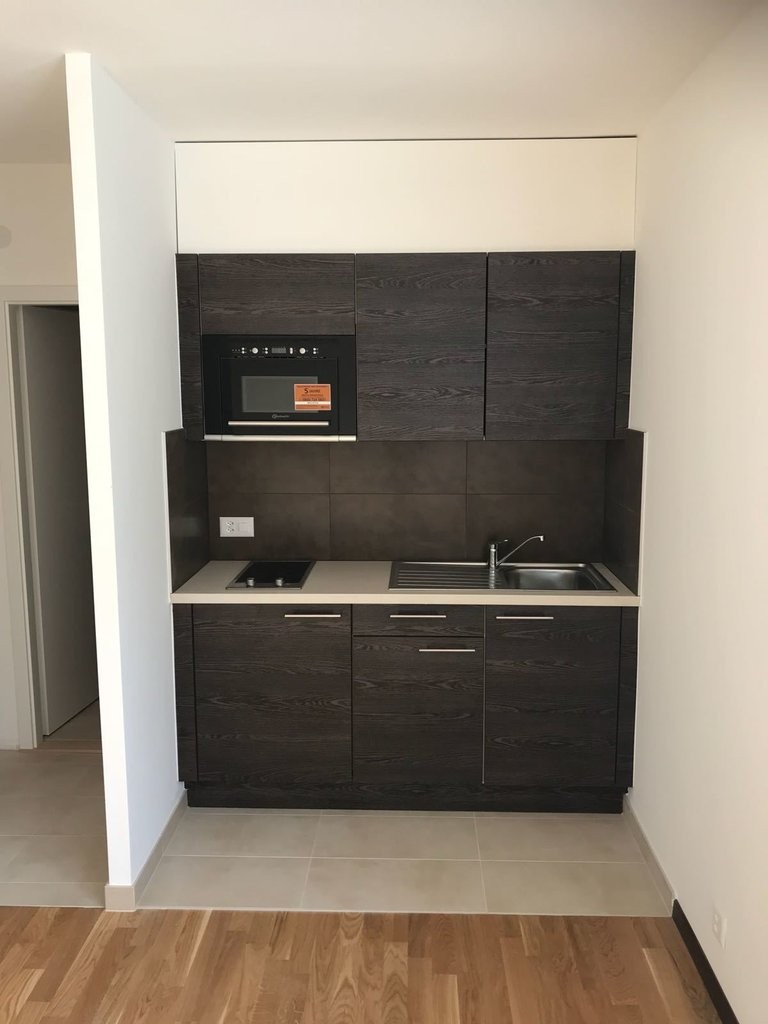 1 room furnished flat, photo 1 of 4