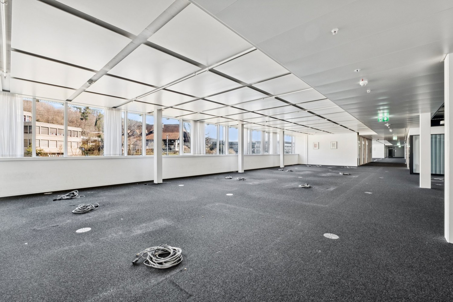 5470m² office, photo 7 of 10