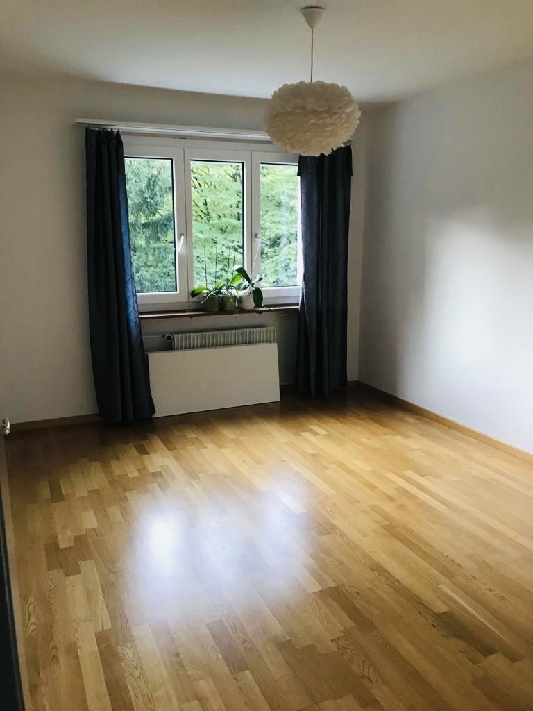 Chambre dans un appartement partagé