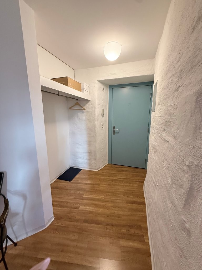 28m² office