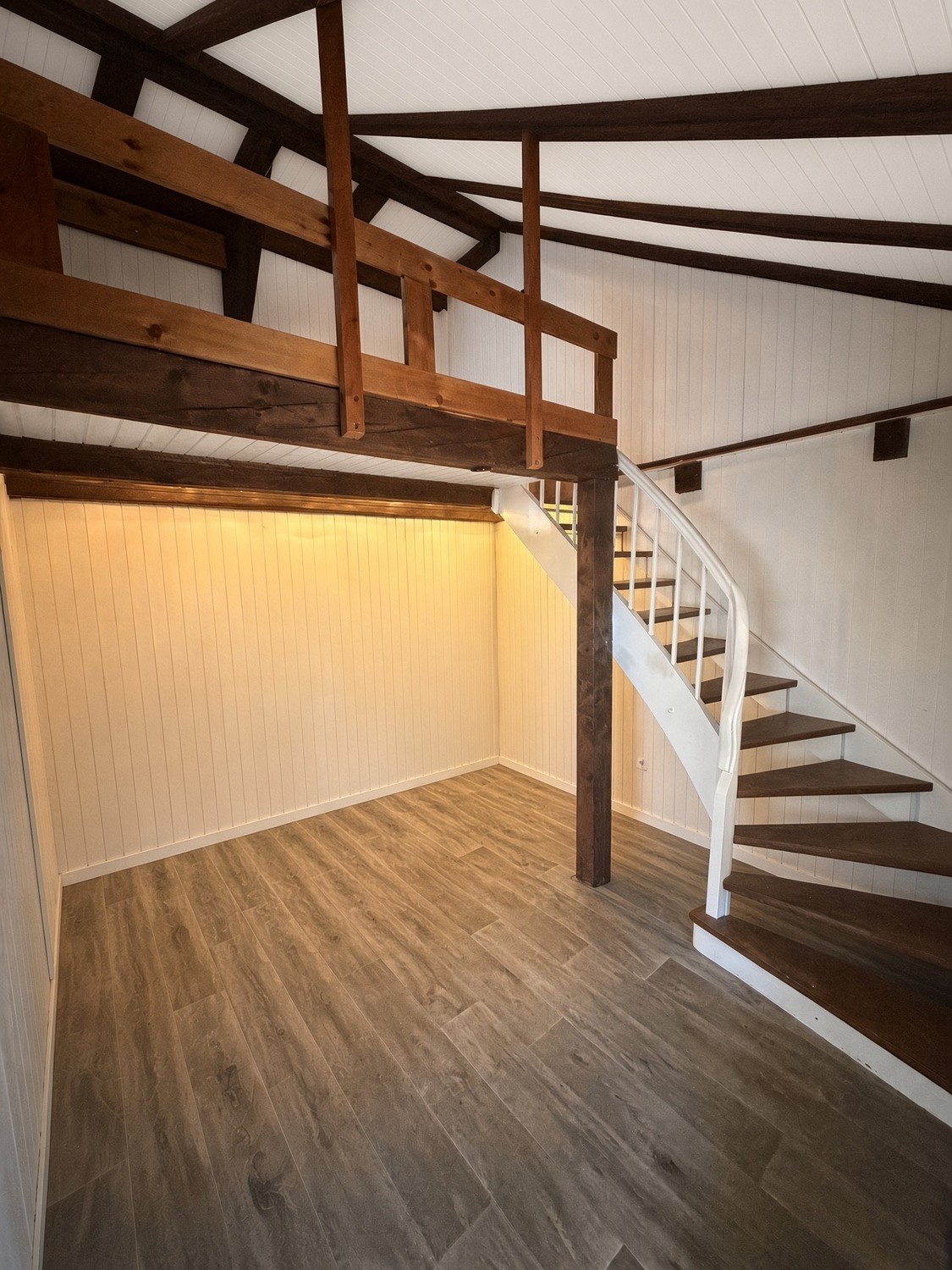 2 rooms apartment, photo 1 of 5