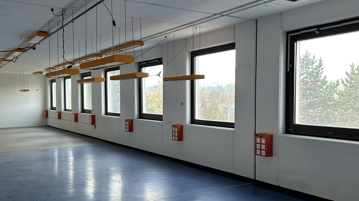 200m² industrial object, photo 5 of 10