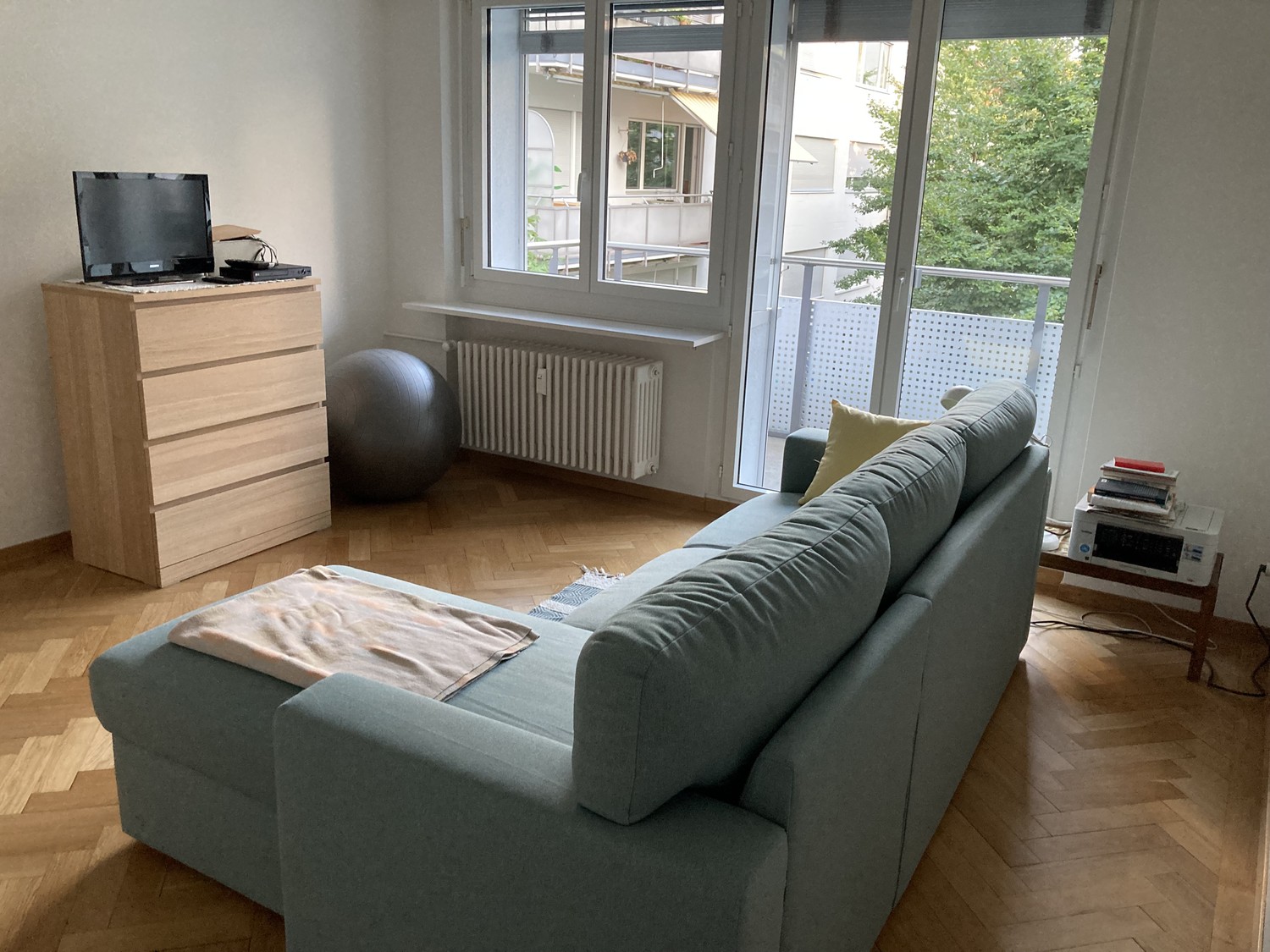 2 rooms apartment, photo 2 of 6