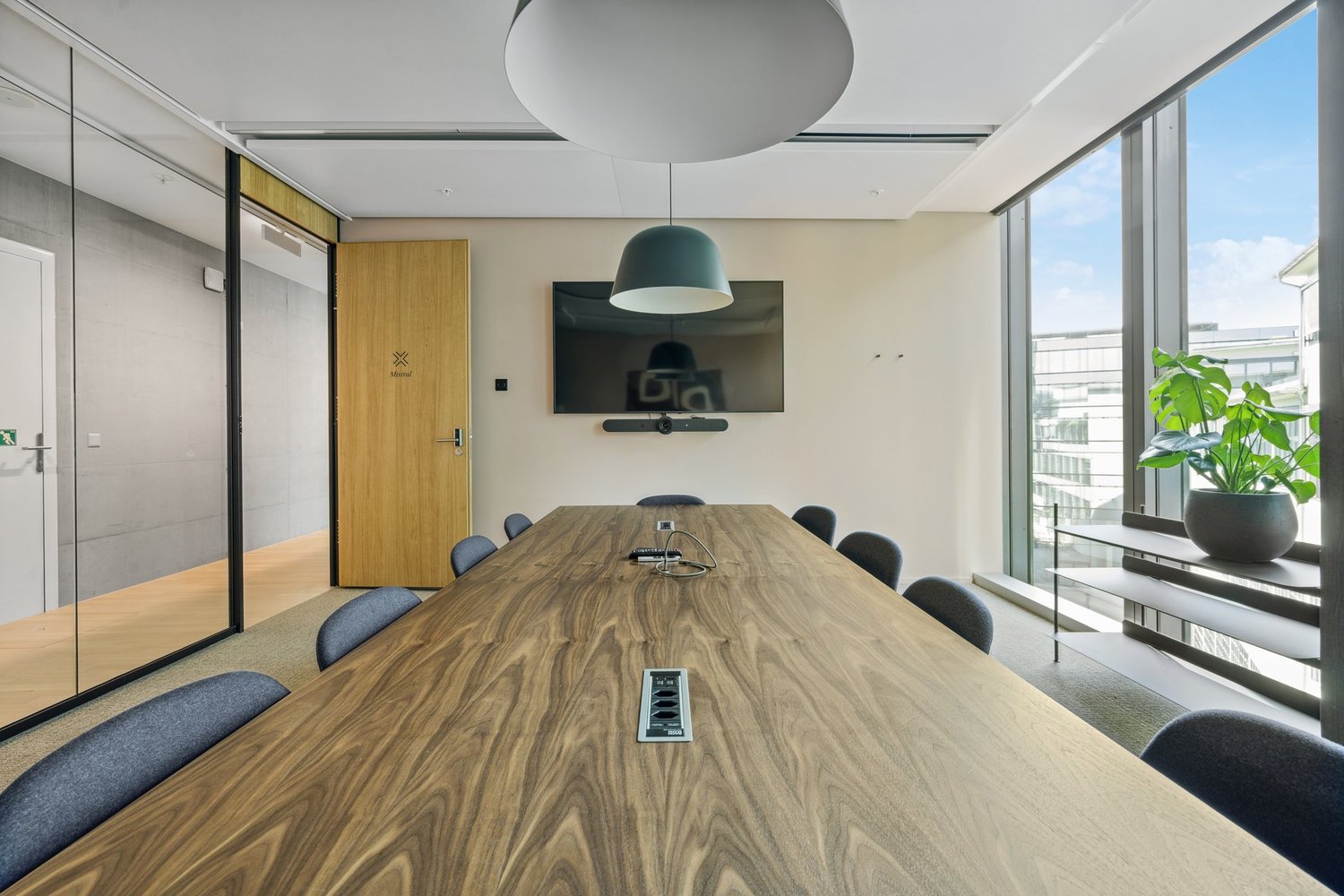 100m² office, photo 8 of 10