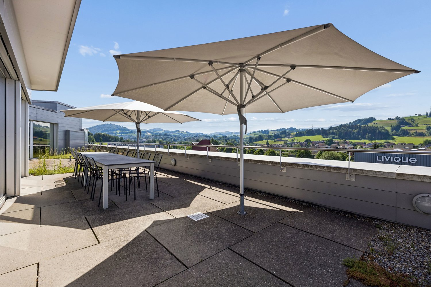 ufficio di 592m²