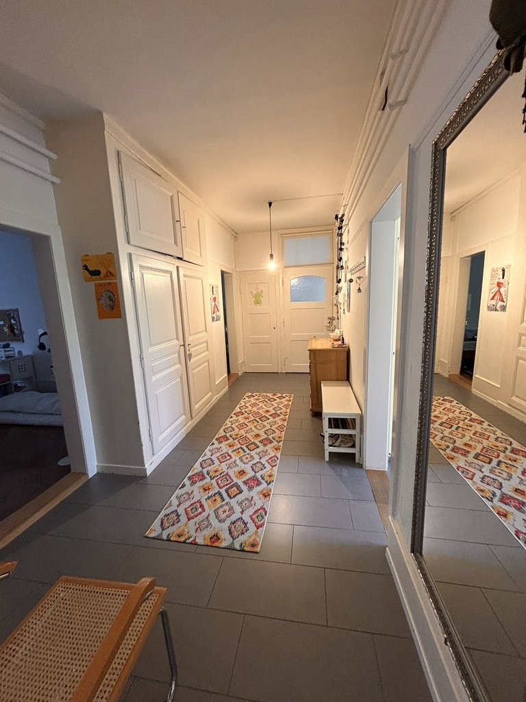 4 rooms apartment, photo 7 of 10