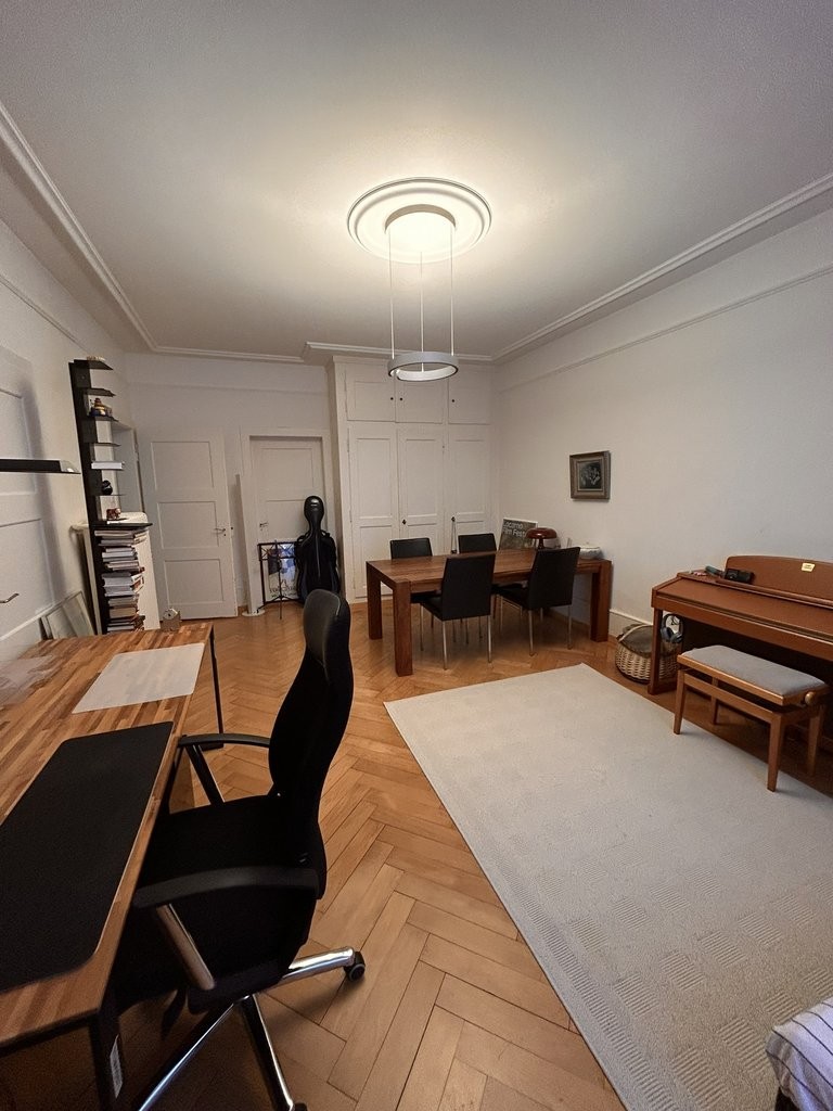 4 rooms apartment, photo 1 of 10