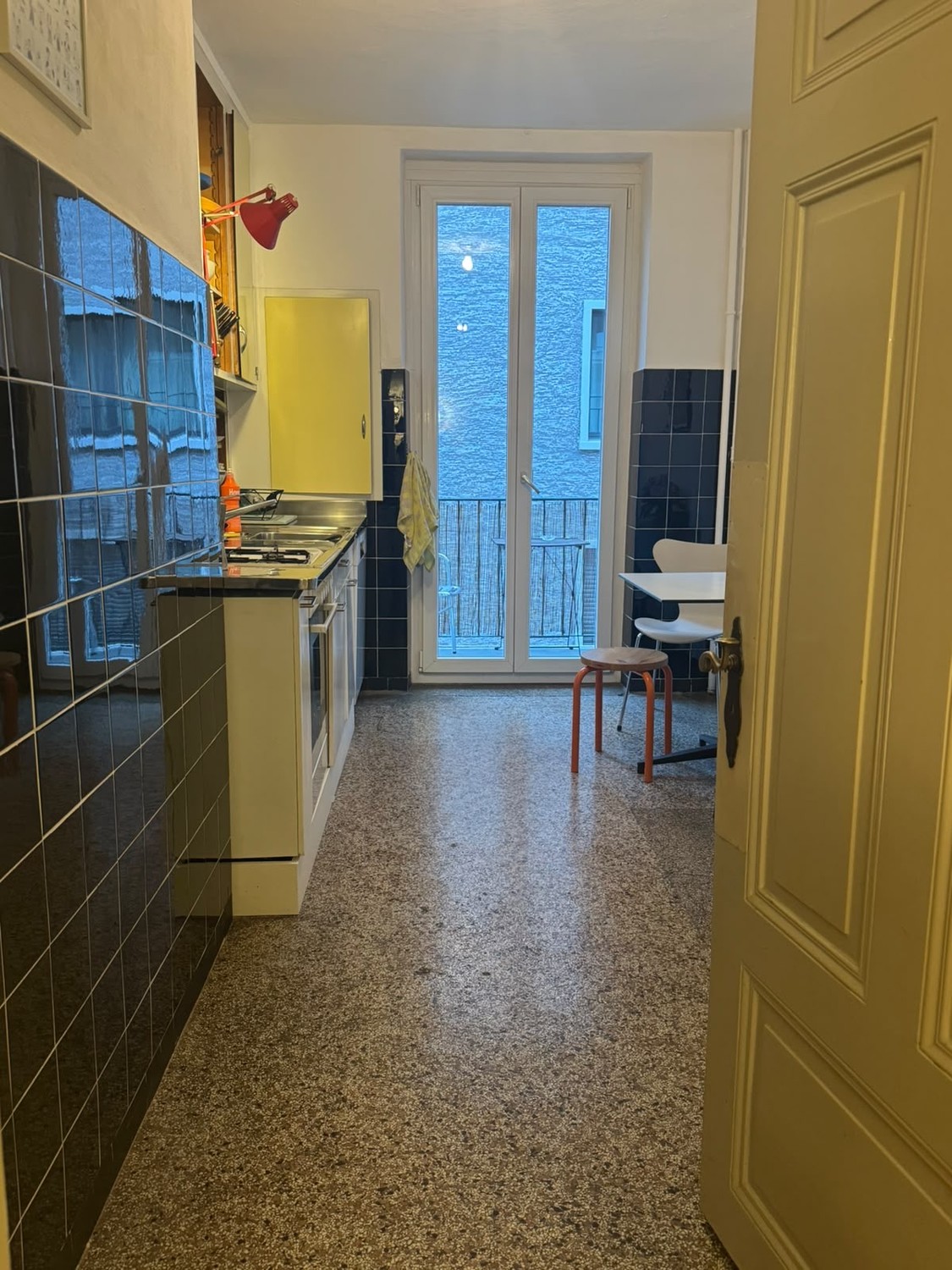 Stanza in un appartamento condiviso