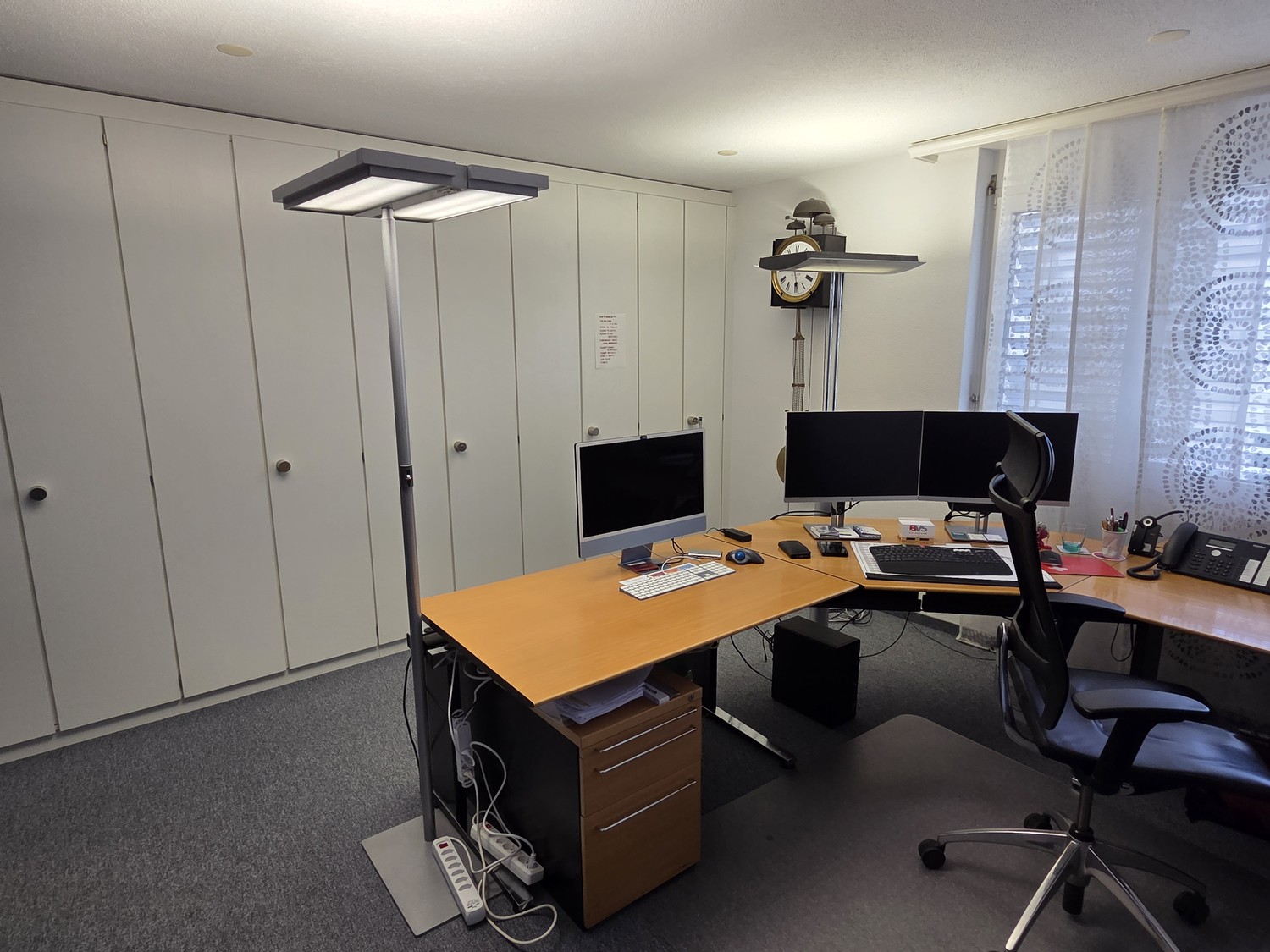 130m² office, photo 3 of 9