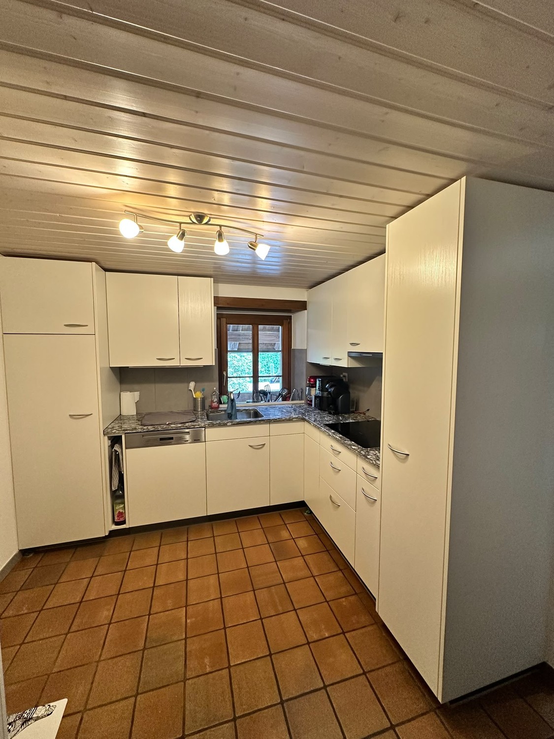 4 rooms apartment