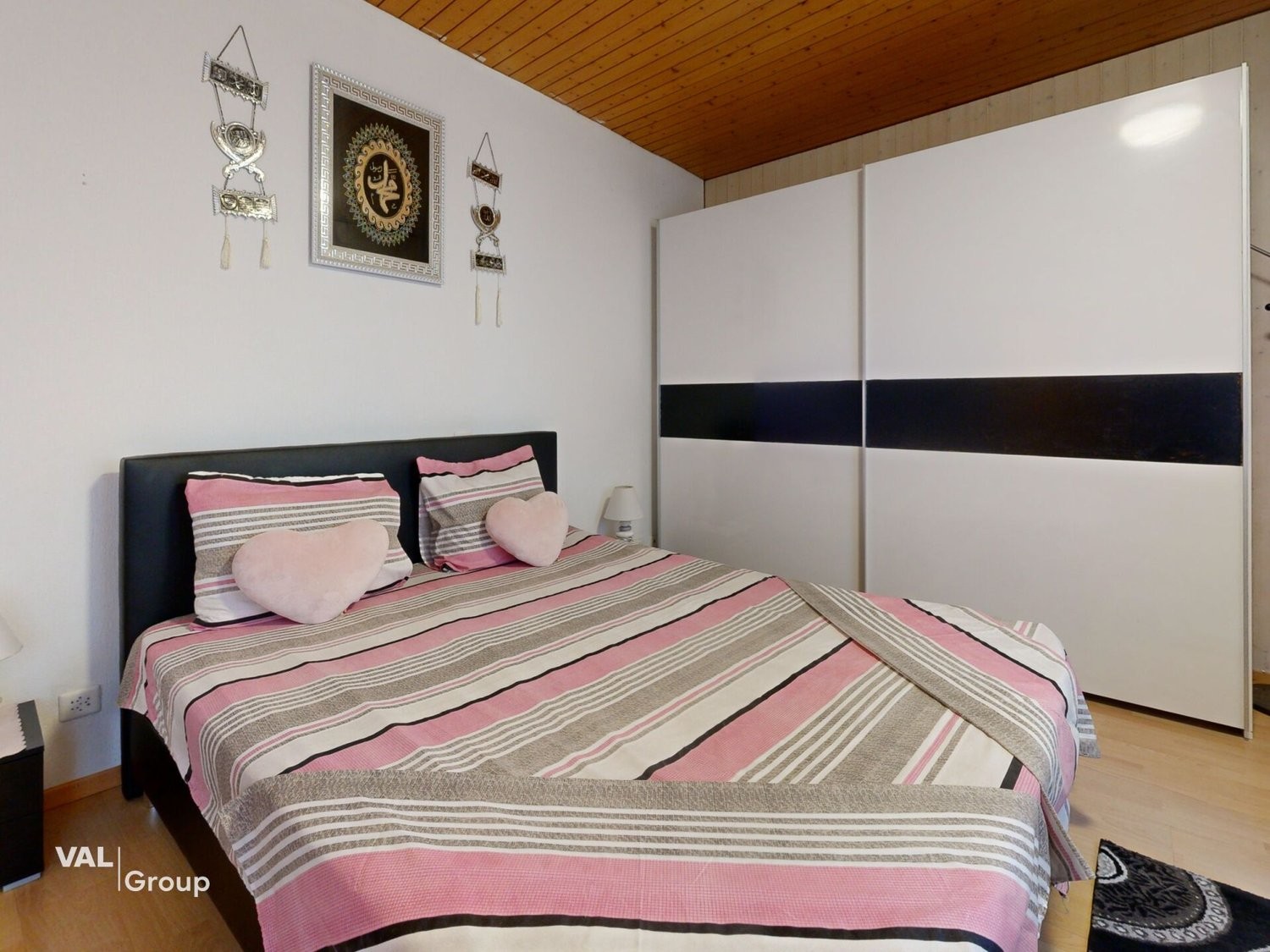 Multi family house, photo 7 of 10