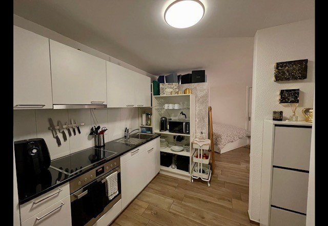 1 room attic flat, photo 3 of 9