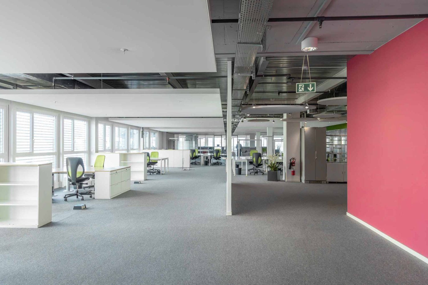 1000m² office, photo 4 of 5