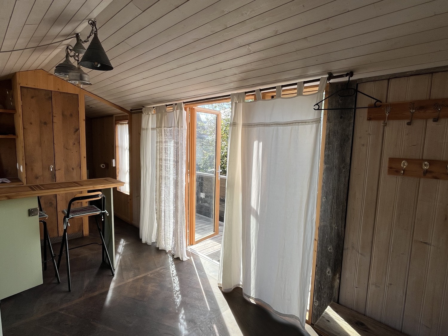 2 room apartment