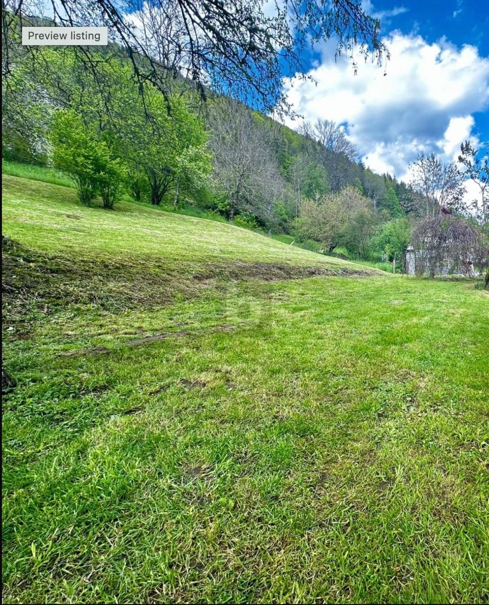 1200m² commercial land, photo 1 of 2