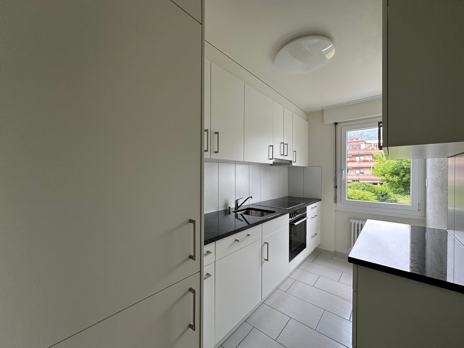 3 rooms apartment, photo 2 of 9