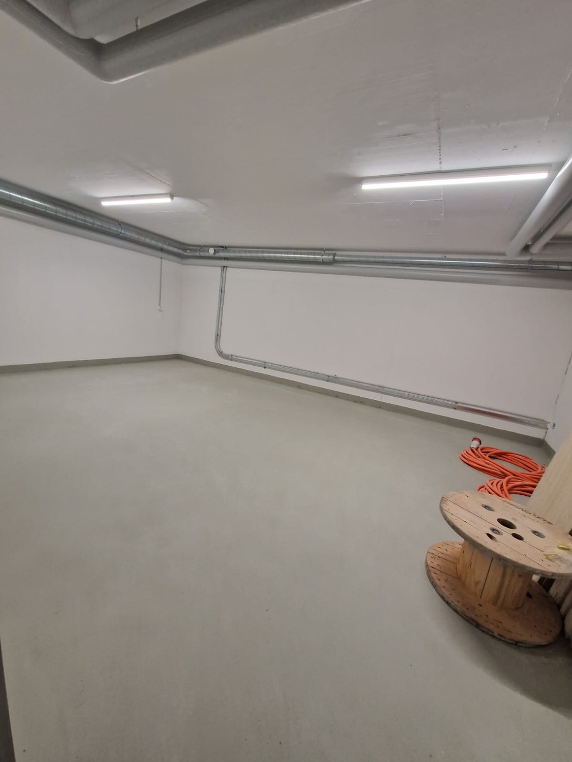 33m² cellar compartment, photo 2 of 3